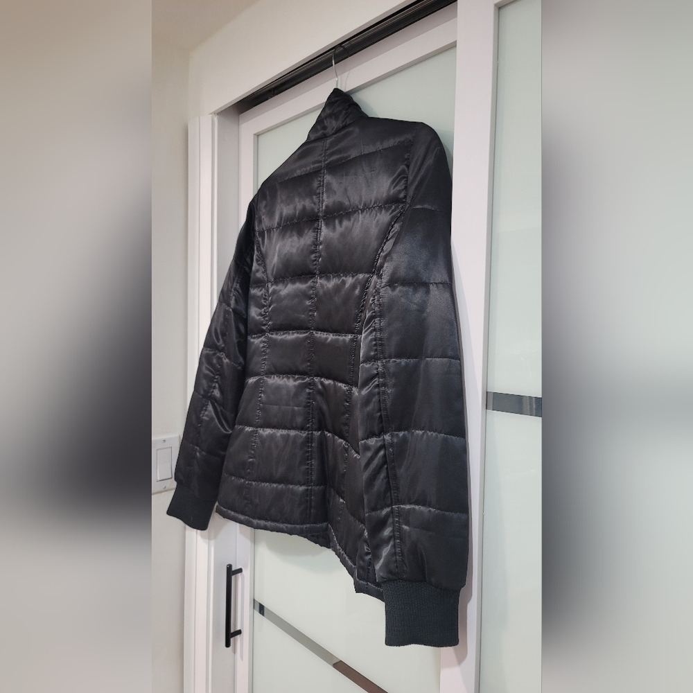 Danier Light Jacket - Picture 11 of 14